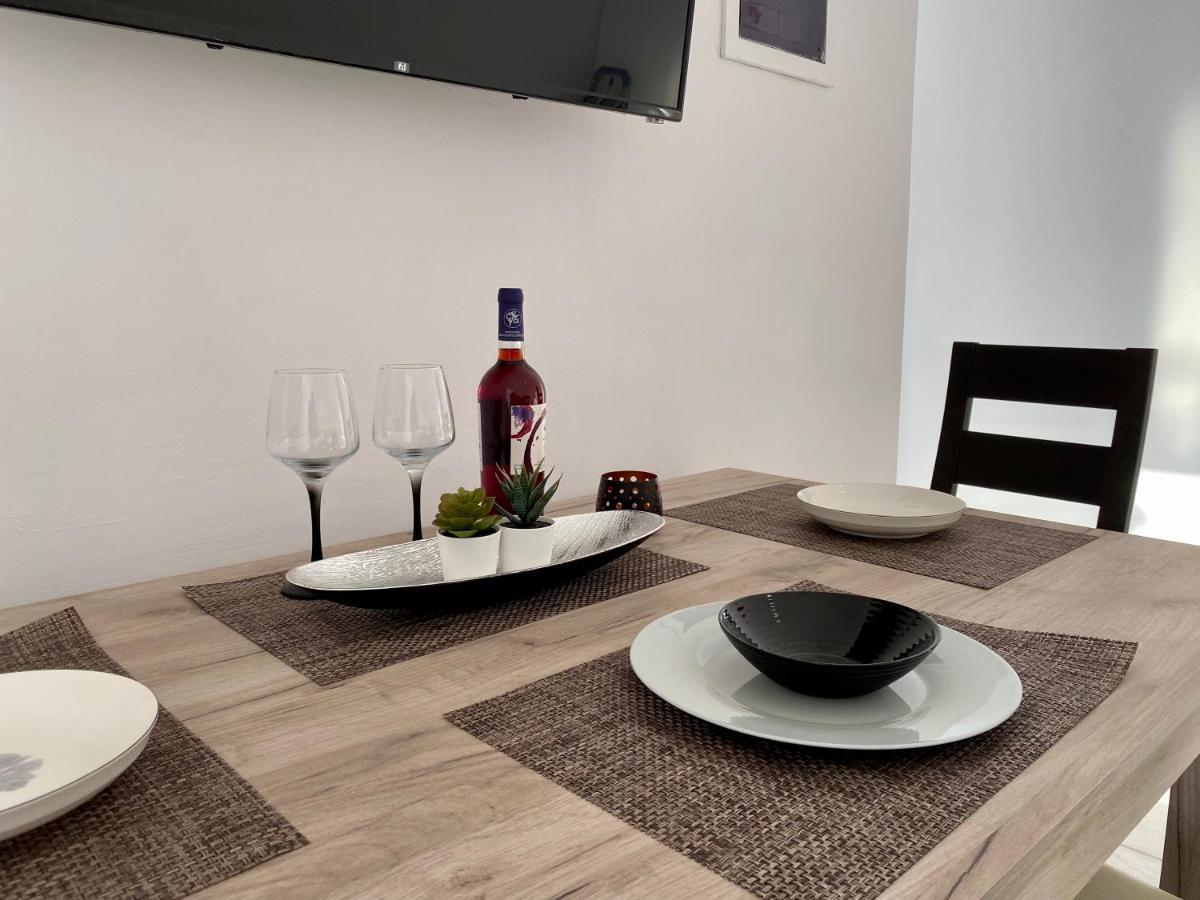 Central, Sunny & Spacious Apartment, In Kos, "1" Cidade de Kos Exterior foto